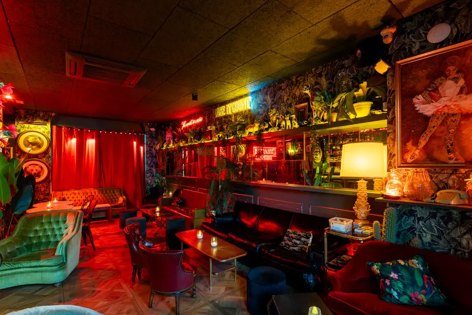 Foto de Strange Cocktail Bar